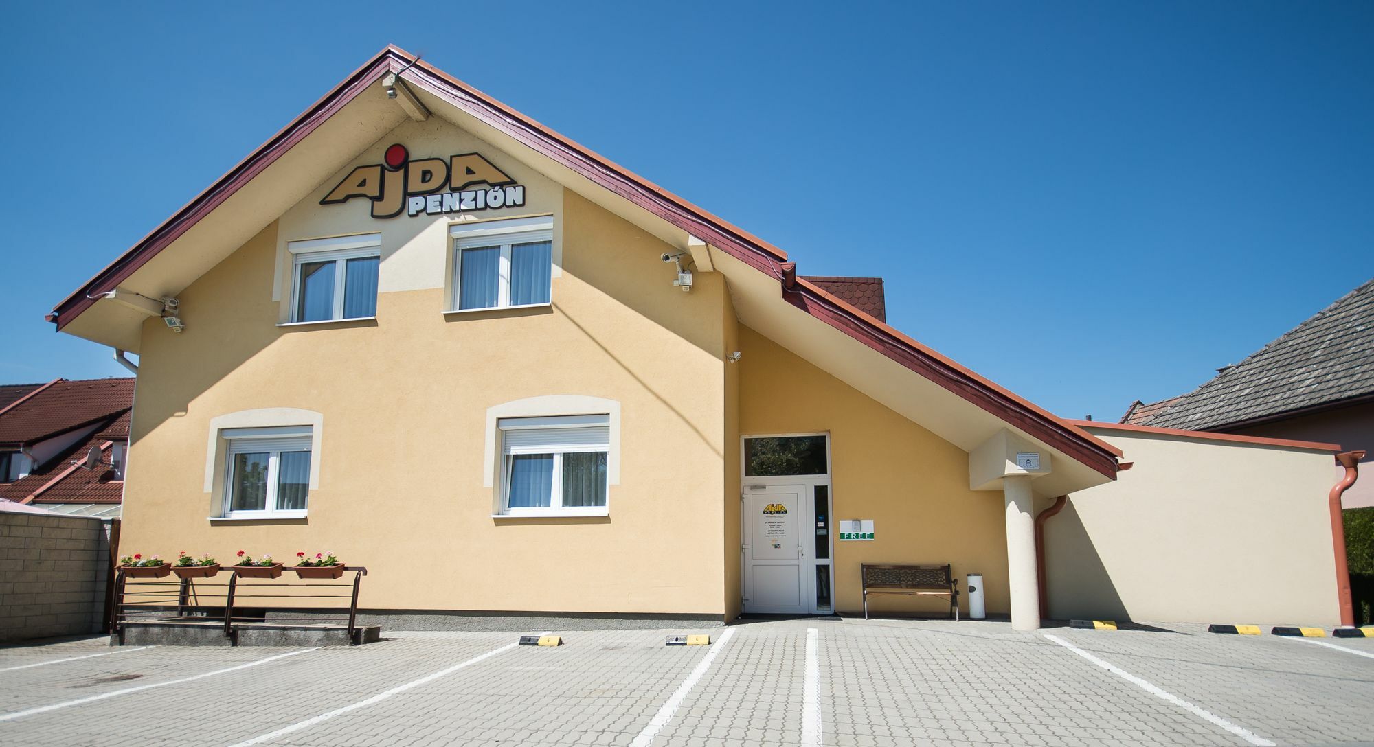 Penzion Ajda Liptovsky Mikulas Bagian luar foto